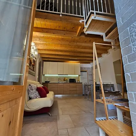 Holiday home La Dimora Del Gallo Corato
